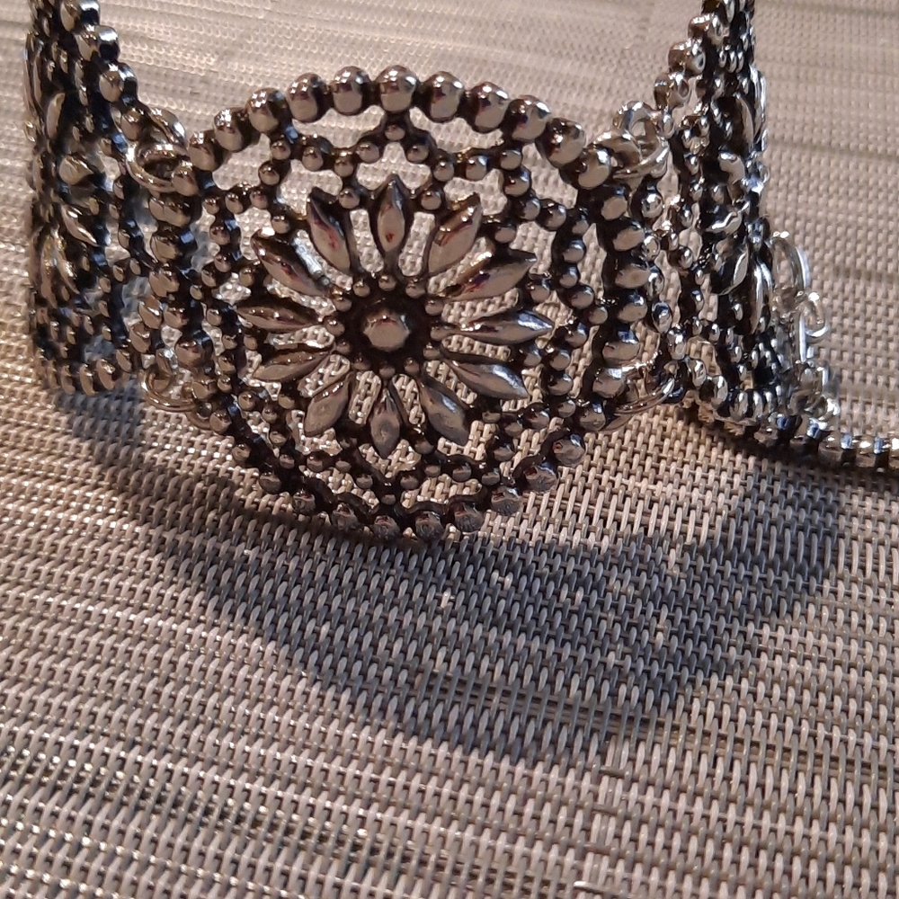 🥳 Bracelet by Park Lane